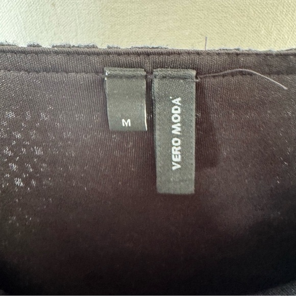 Vero Moda Black Mini dress spaghetti straps medium - Picture 5 of 9